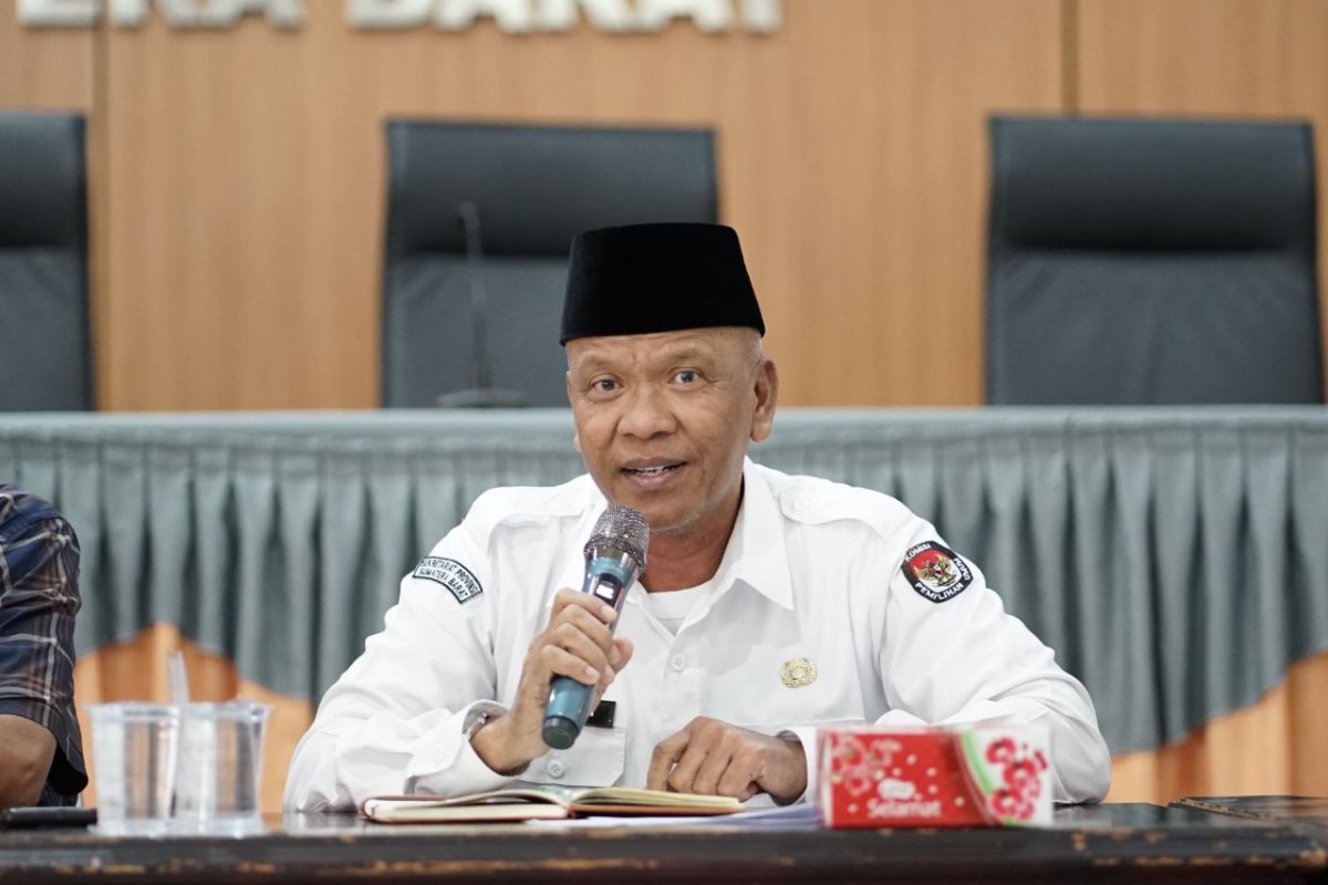 Komisioner KPU dan dua ASN di Sumbar terdaftar anggota partai politik di aplikasi Sipol