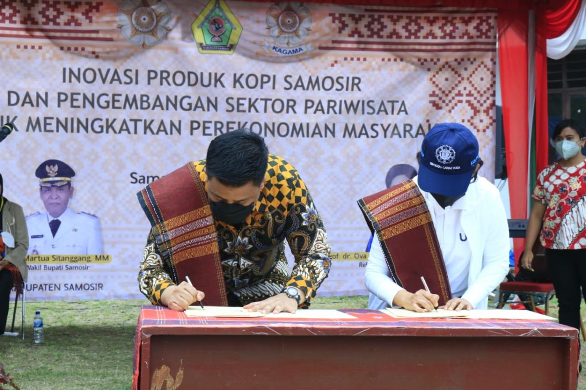 Pemkab Samosir-UGM inovasi produk kopi