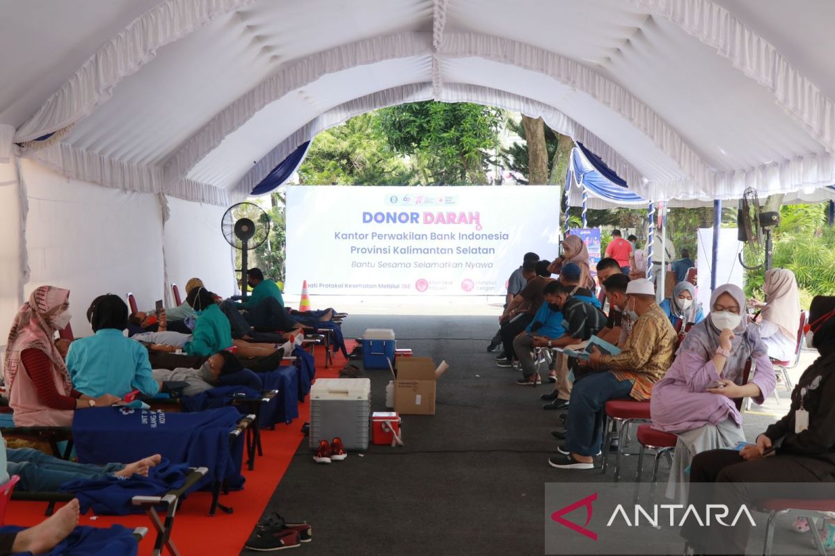500 peserta ikuti donor darah Bank Indonesia