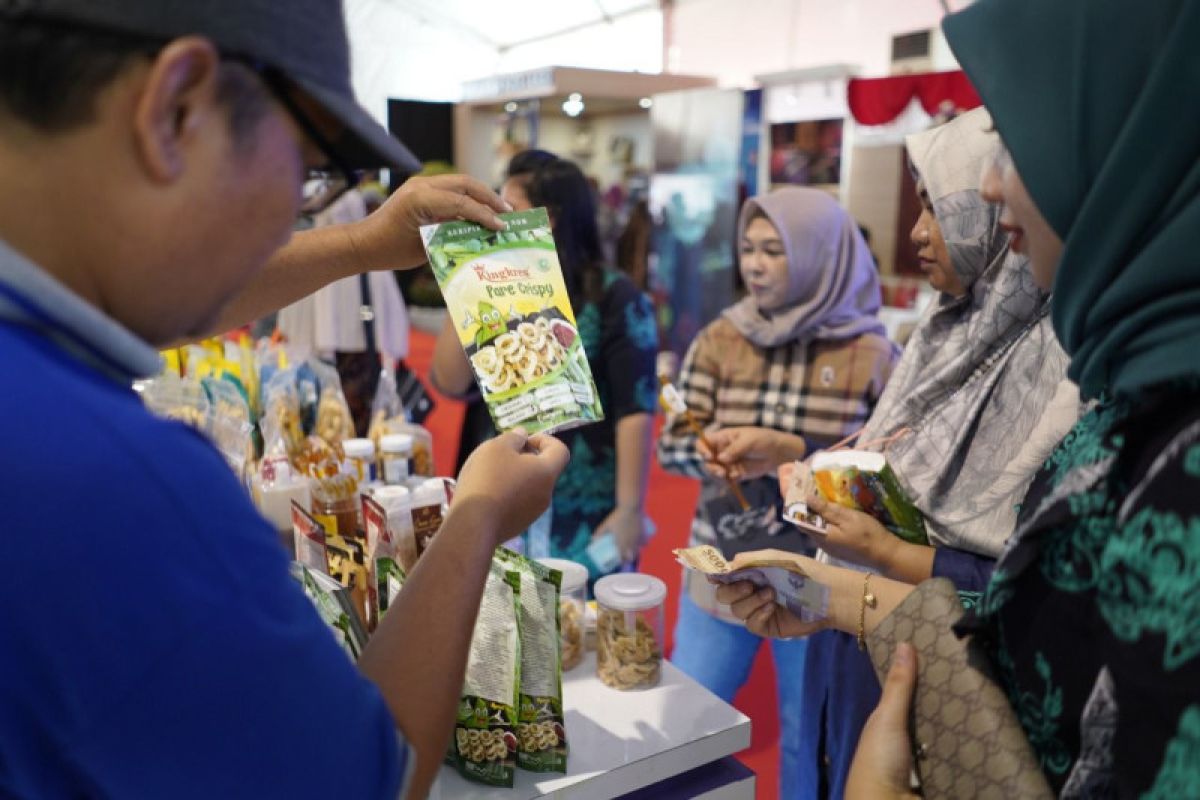 Produk UMKM Kediri diminati dalam pameran Apeksi