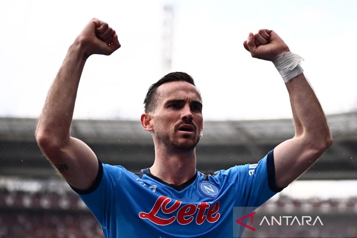 Gelandang Napoli Fabian Ruiz capai kesepakatan pribadi dengan PSG