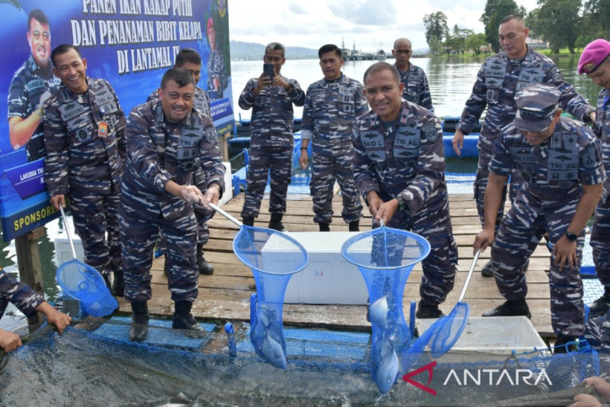 Kadipotmaral katakan TNI AL kuatkan pertahanan negara melalui Binpotmar