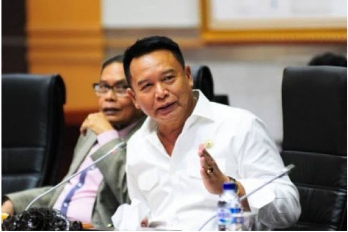 Tolak Usul Luhut, DPR Sebut Tidak Ada Jaminan Kementerian/Lembaga Akan Maju Ketika Dipimpin Perwira TNI