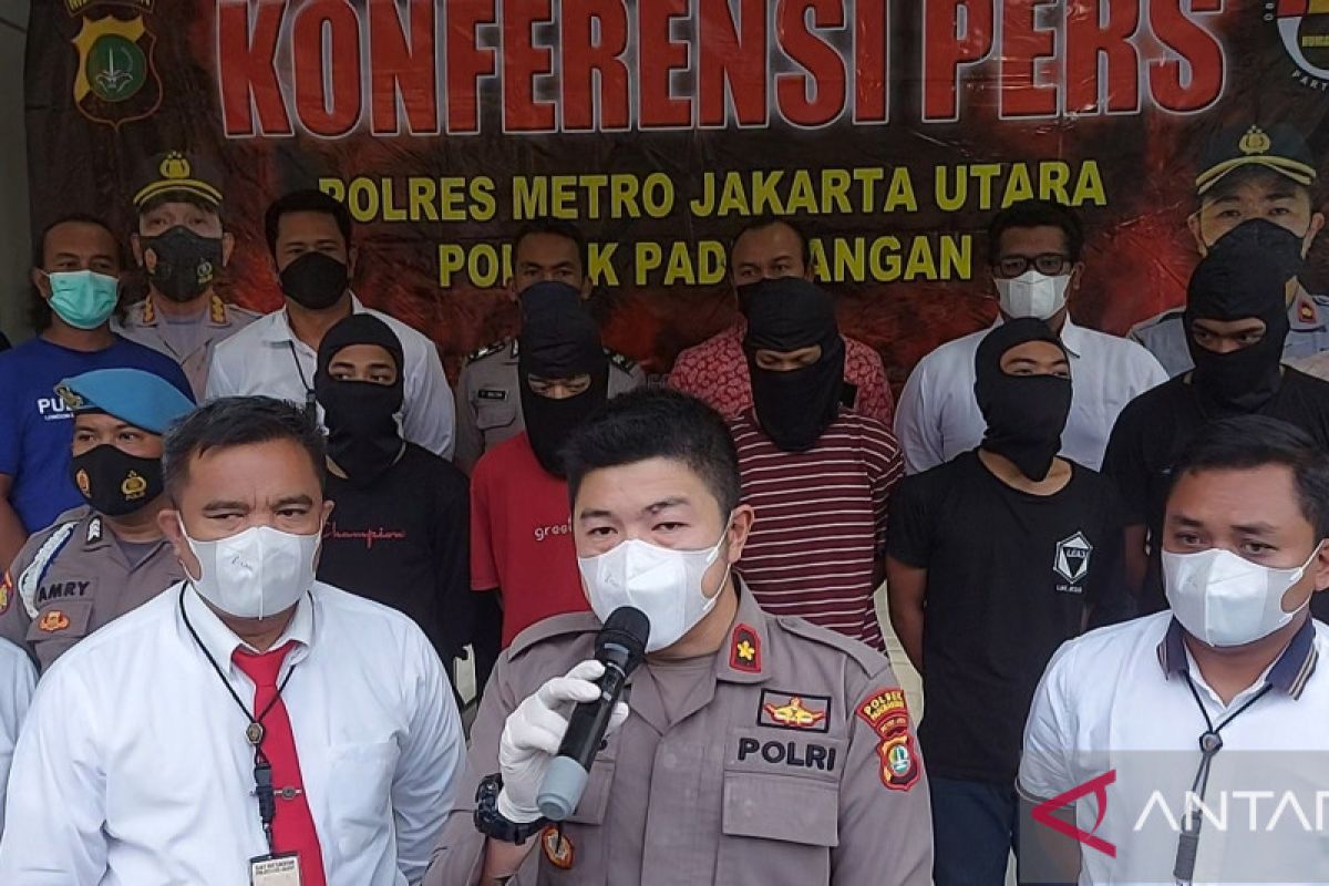 Polisi tangkap dua tersangka begal di Jakarta Utara ternyata DPO kasus perkelahian