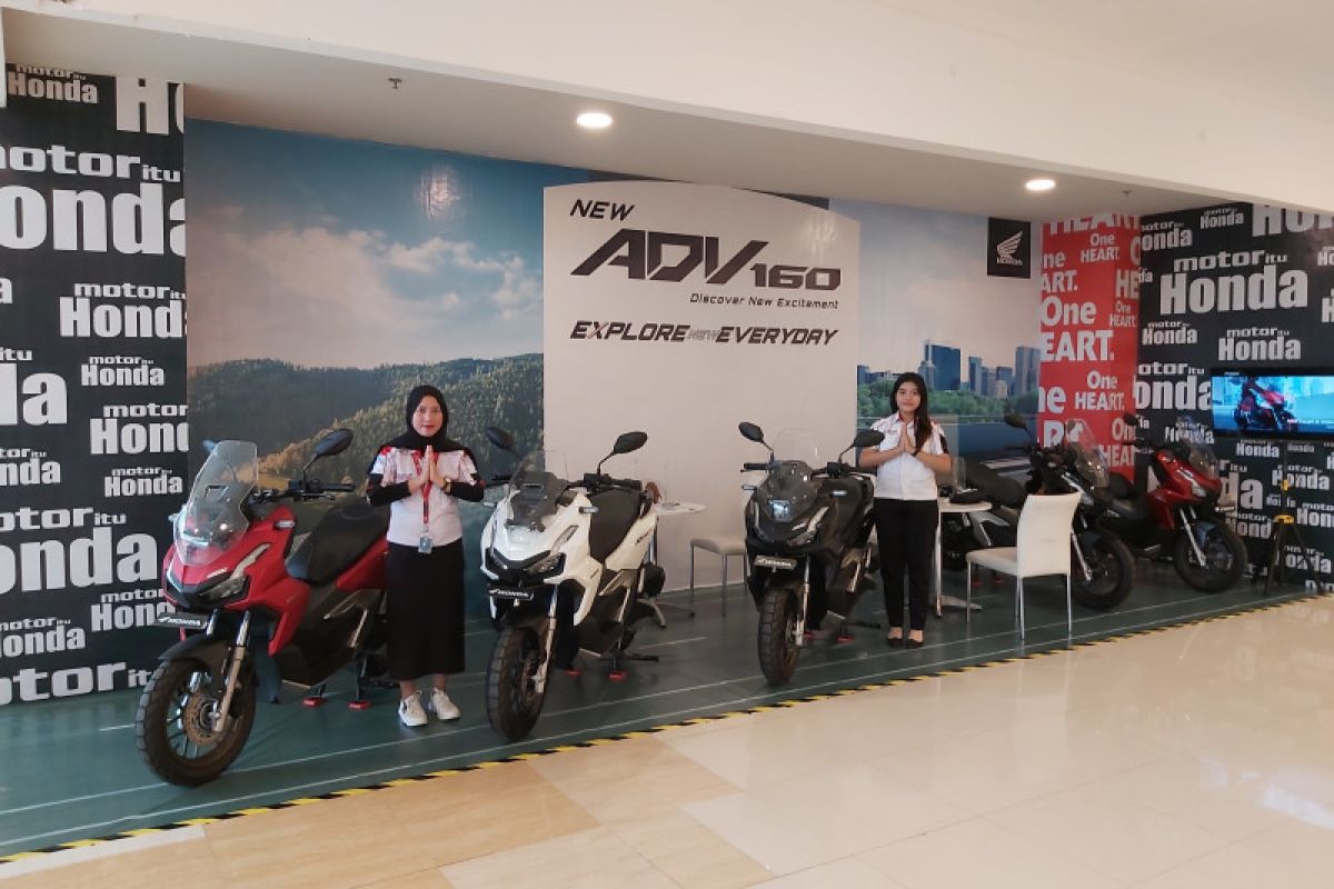 New Honda ADV160, Skutik Penjelajah Semakin Berkelas