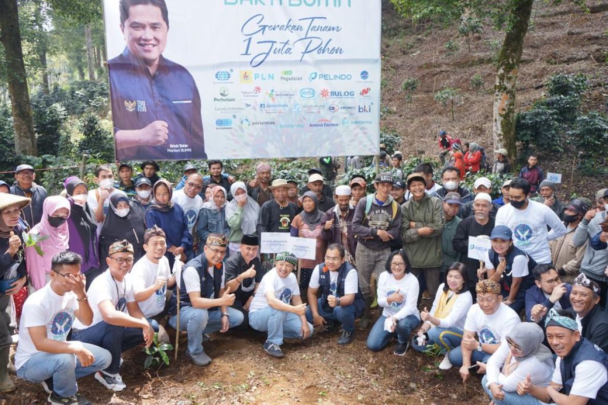 WIKA ikut sukseskan gerakan penanaman satu juta pohon TJSL KBUMN