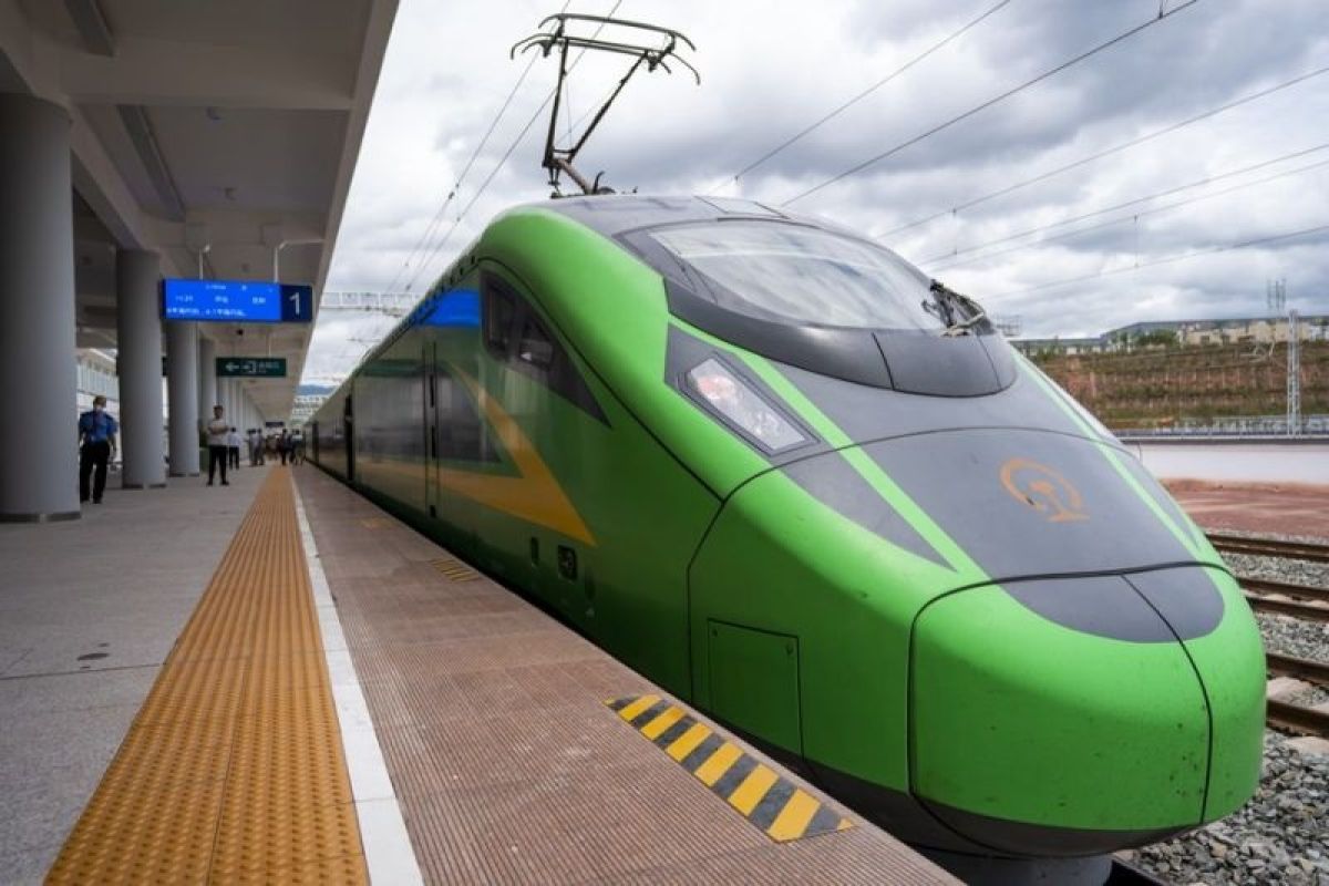 China catat lonjakan perjalanan penumpang kereta dan transportasi kargo di Juli