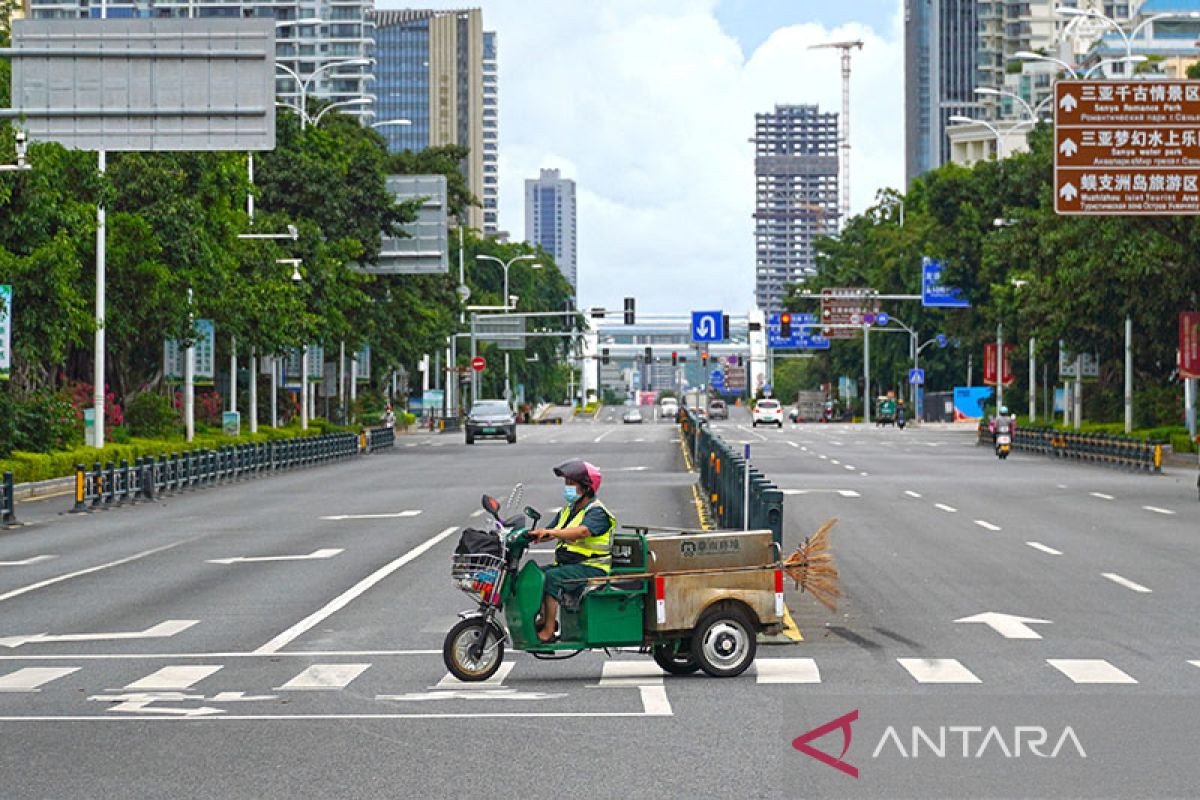 Sejumlah pejabat di Tibet dan Hainan dicopot dan ditahan