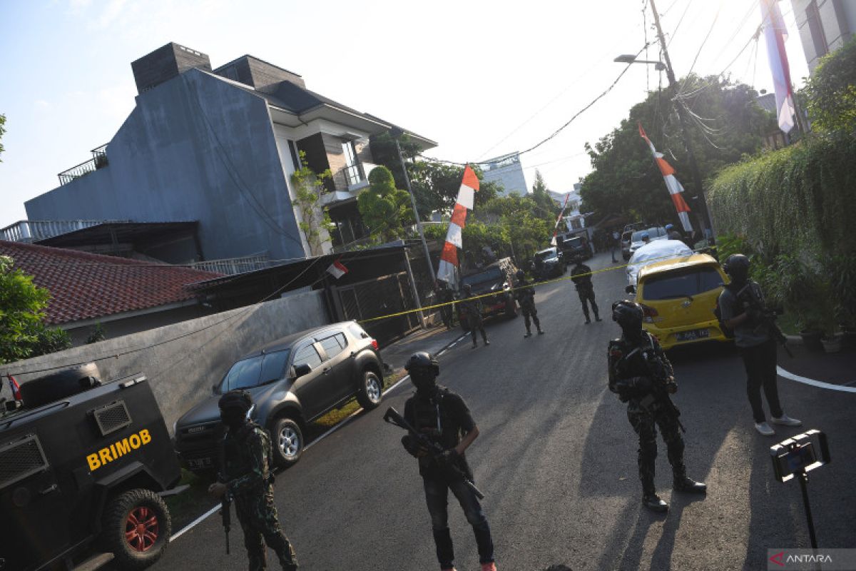 Polisi tembak polisi, empat tersangka penembakan Brigadir J terancam dihukum mati