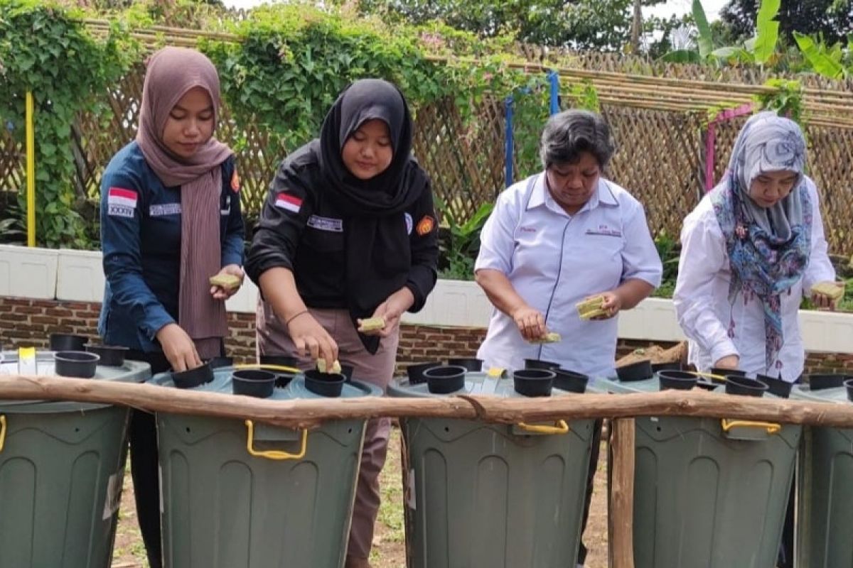 UTB Lampung laksanakan PKMS pemanfaatan lahan terbatas di agrowisata