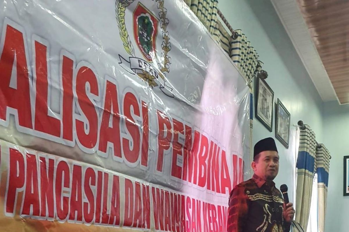 Seluruh anak bangsa diharapkan bersatu bangun negeri