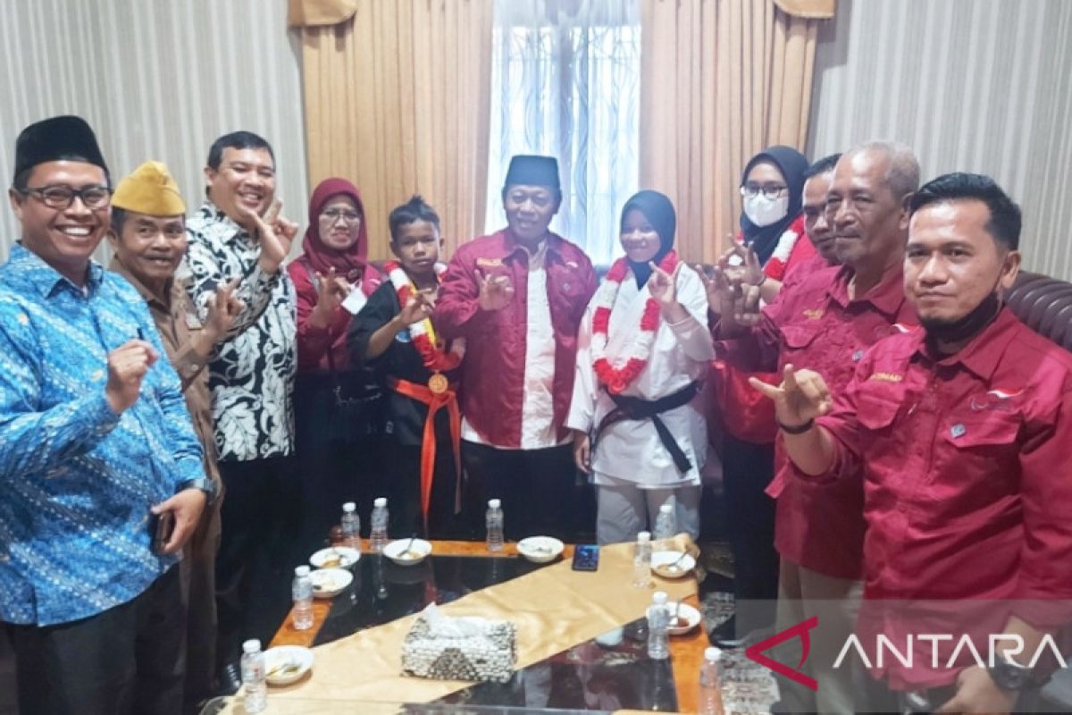 Ini pesan Plt Wali Kota kepada atlet Tanjungbalai berprestasi