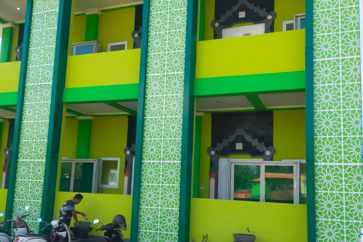 Madrasah di Jembrana terima bantuan gedung miliaran rupiah