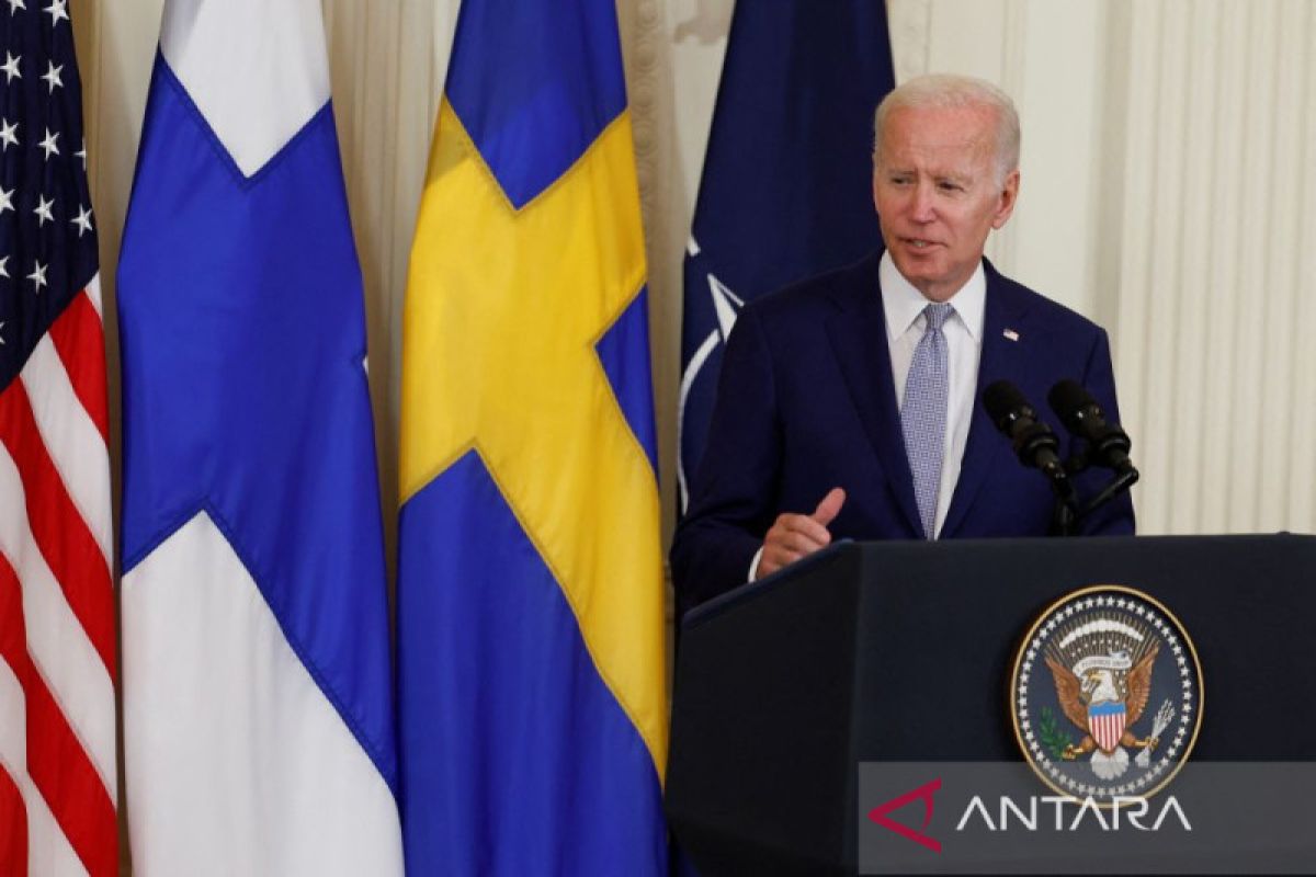 Biden tunjukkan dukungan bagi Swedia bergabung ke NATO