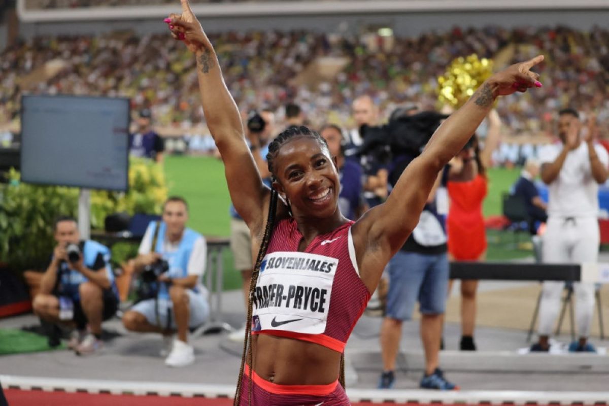 Atlet Jamaika Fraser-Pryce juarai lari 100m putri di Monako