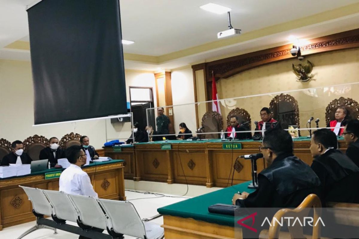 Jaksa tuntut staf khusus eks Bupati Tabanan 3.5 tahun penjara