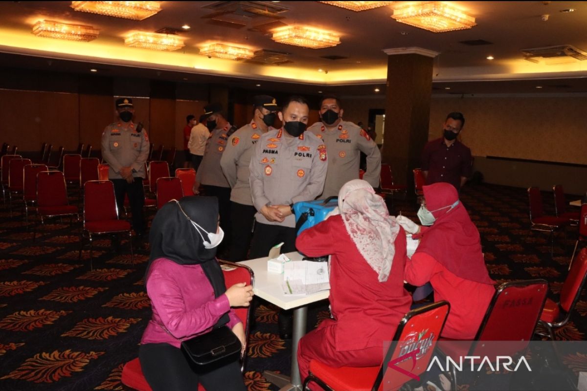 Polres Metro Jakbar siapkan 13 titik gerai vaksin merdeka