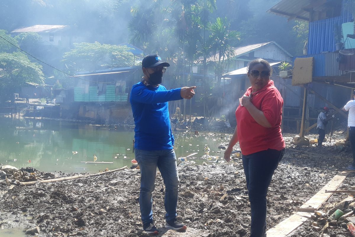 Pemkot Jayapura bersama Astra Group Papua kerja bakti HUT ke-77 RI