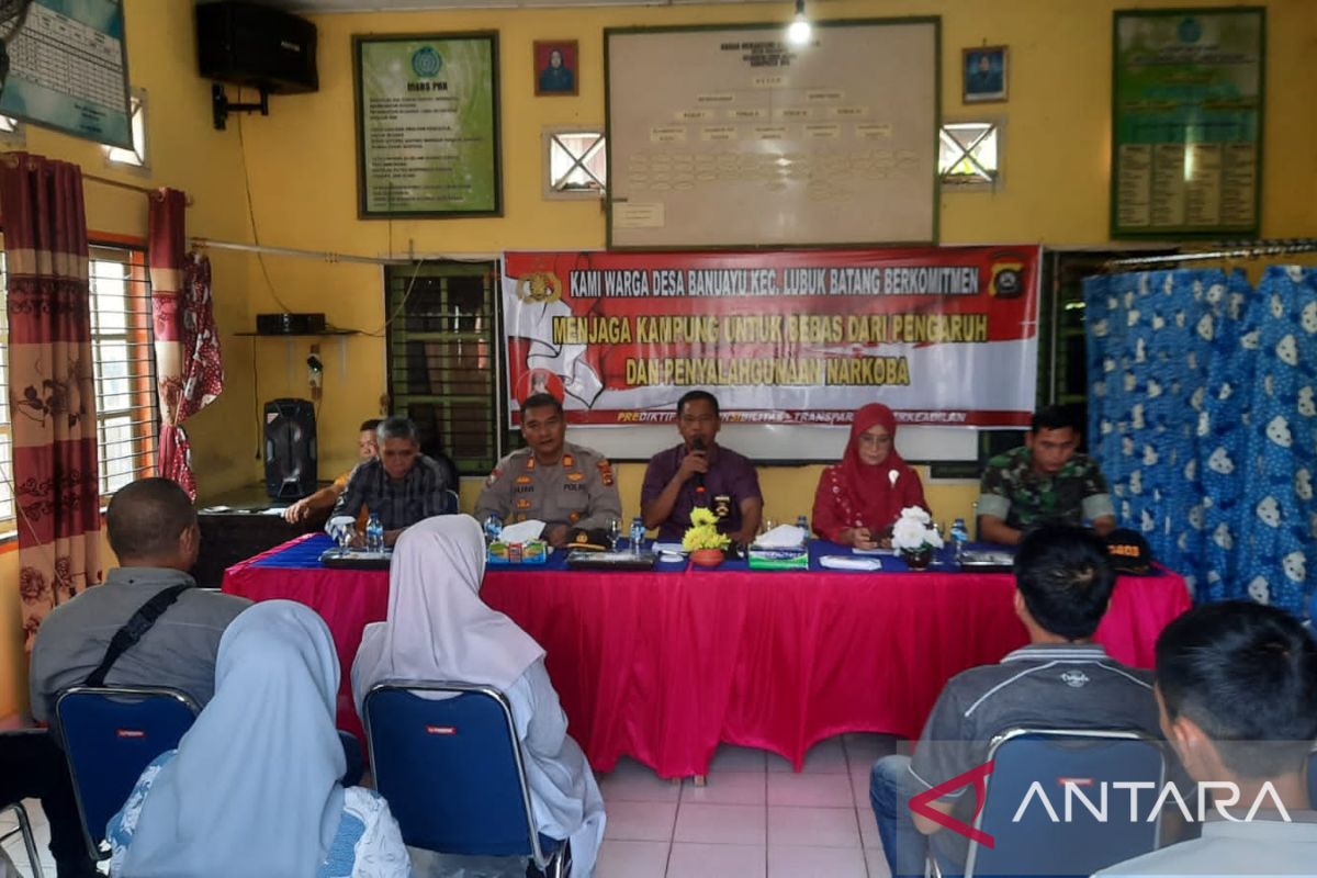 Polres OKU resmikan Desa Banuayu sebagai "Kampung Bersinar"