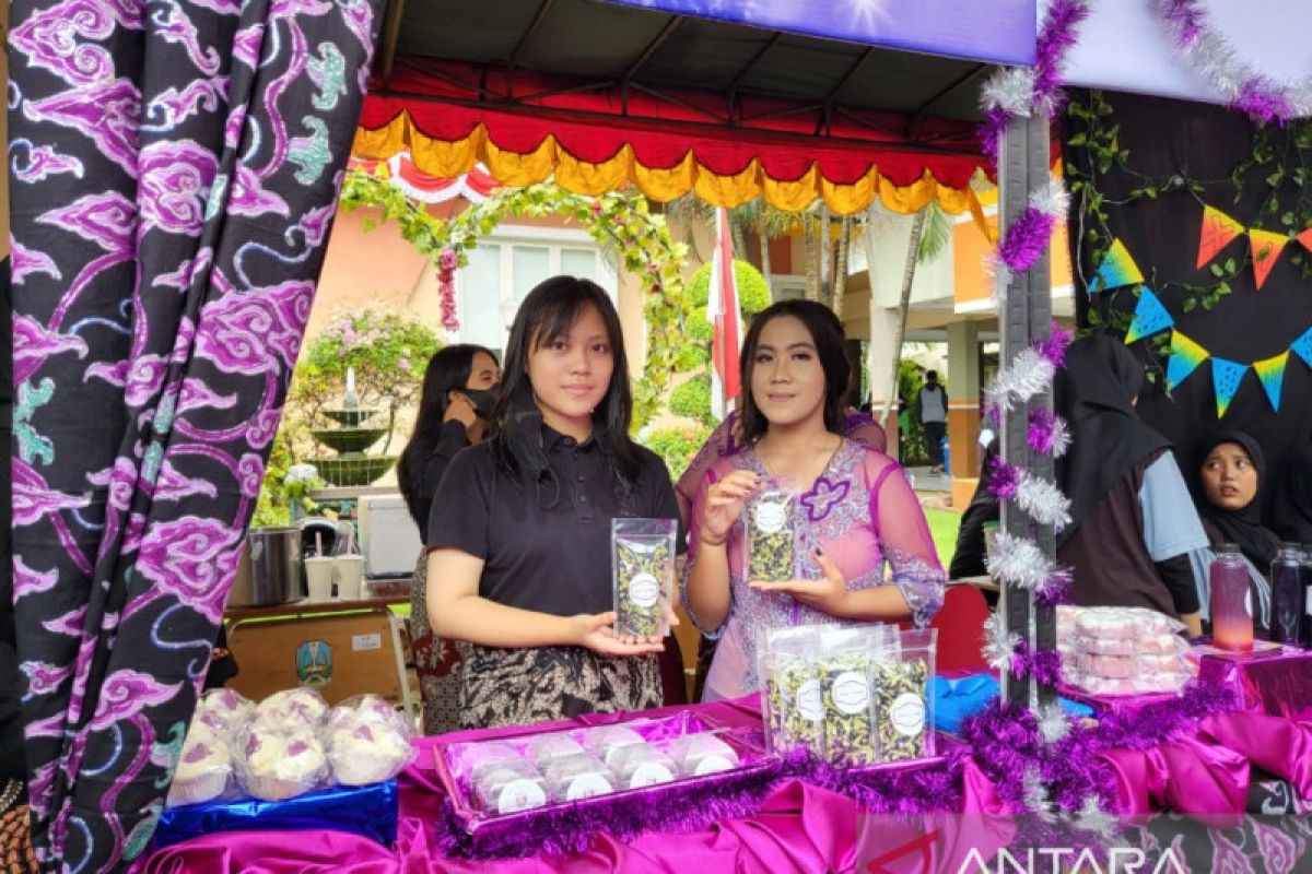 SMKN 6 Surabaya gelar festival makanan dan minuman untuk dorong startup siswa