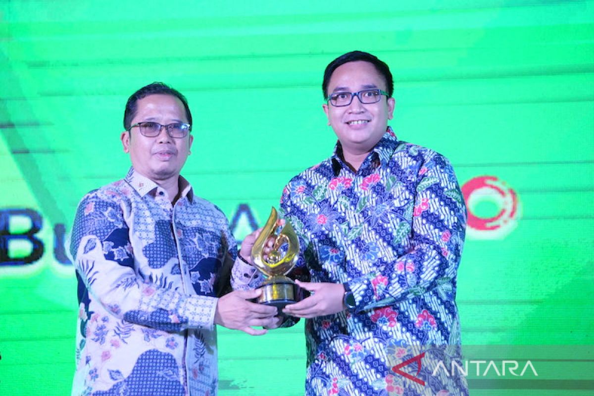 Bukit Asam sabet tiga penghargaan TJSL & CSR Award 2022