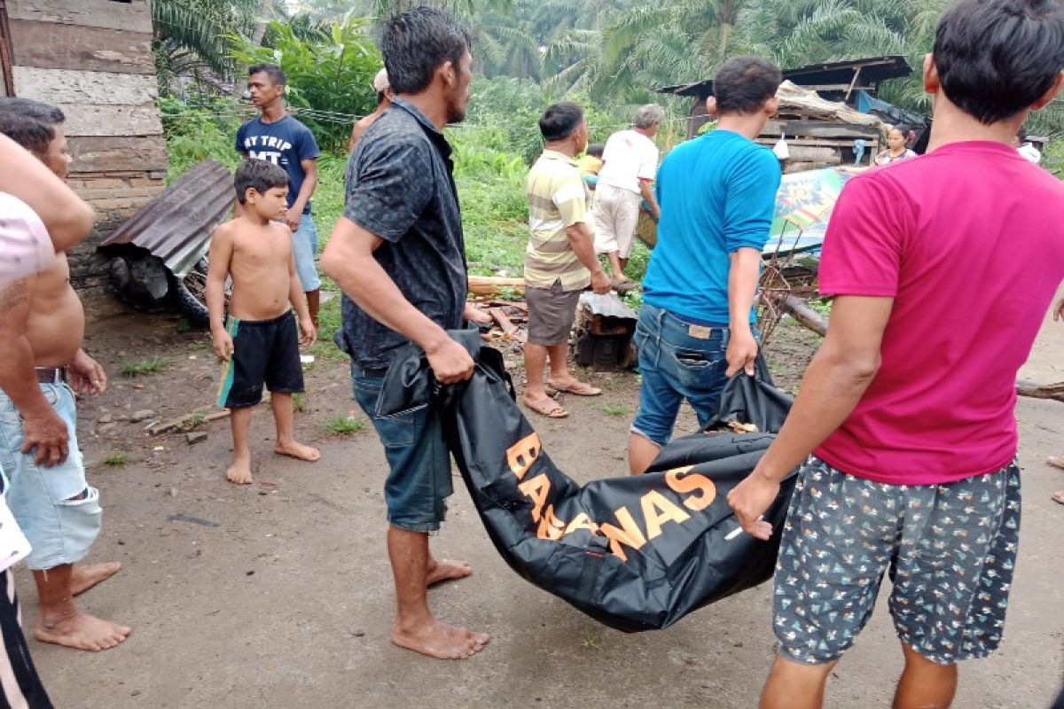 Setelah tiga hari, jenazah bocah hanyut di Sei Padang ditemukan