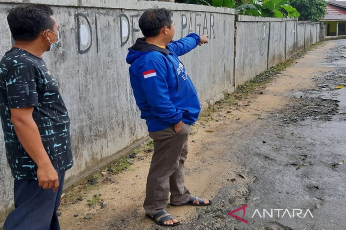 Anggota DPRD Kotabaru minta parkir RSUD di benahi