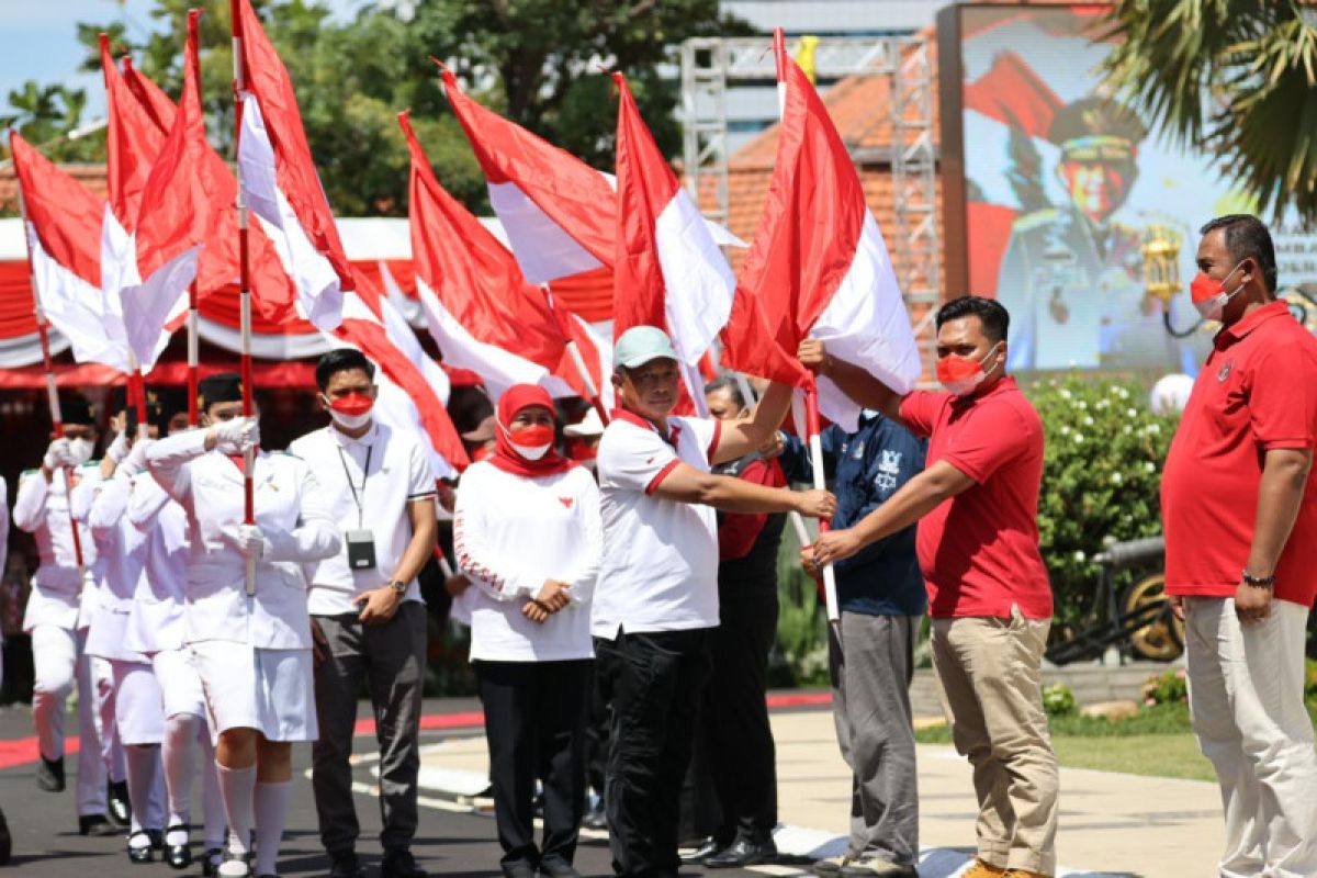 Mendagri: Gerakan Pembagian Bendera Merah Putih simbol spirit perkuat persatuan