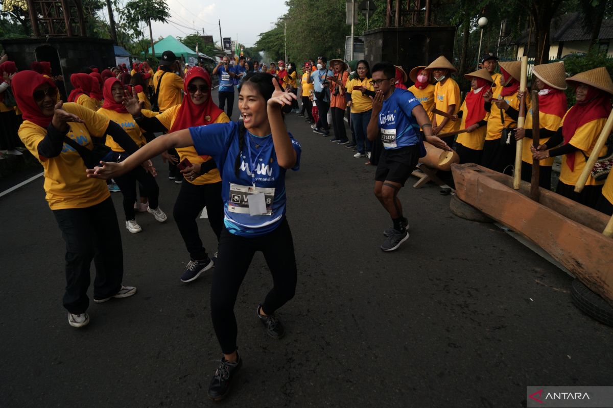 Olahraga dan wisata dalam lintasan maraton di Yogyakarta