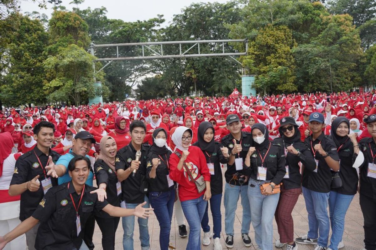 PLN gandeng 'Bujang Dare' Pontianak gelar demo masak gunakan kompor Induksi