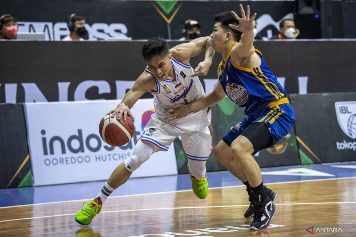 Dewa United curi gim kedua dari Prawira, Satria Muda ke semifinal IBL