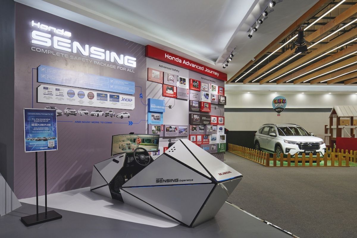 Pengunjung bisa coba fitur Honda Sensing di GIIAS