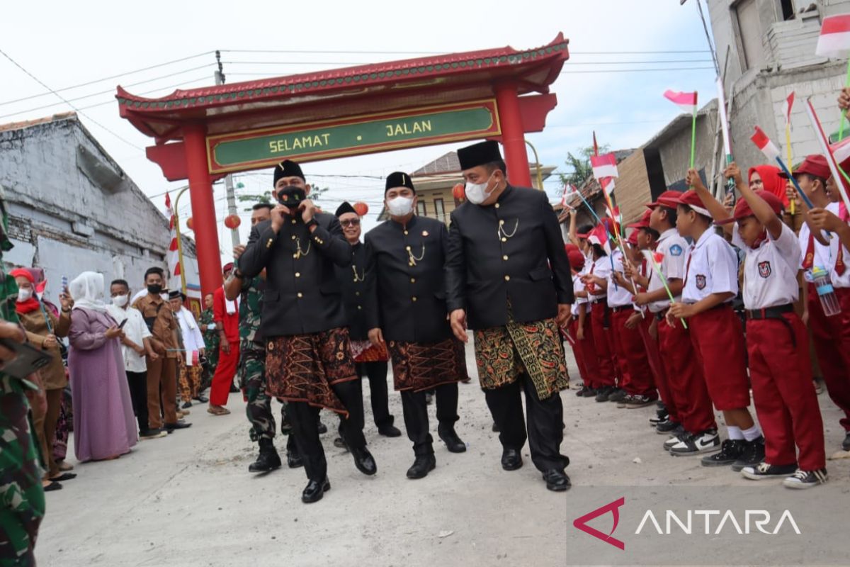 Pemkab Bekasi lepas ratusan peserta kirab budaya kebangsaan dan kebangsaan