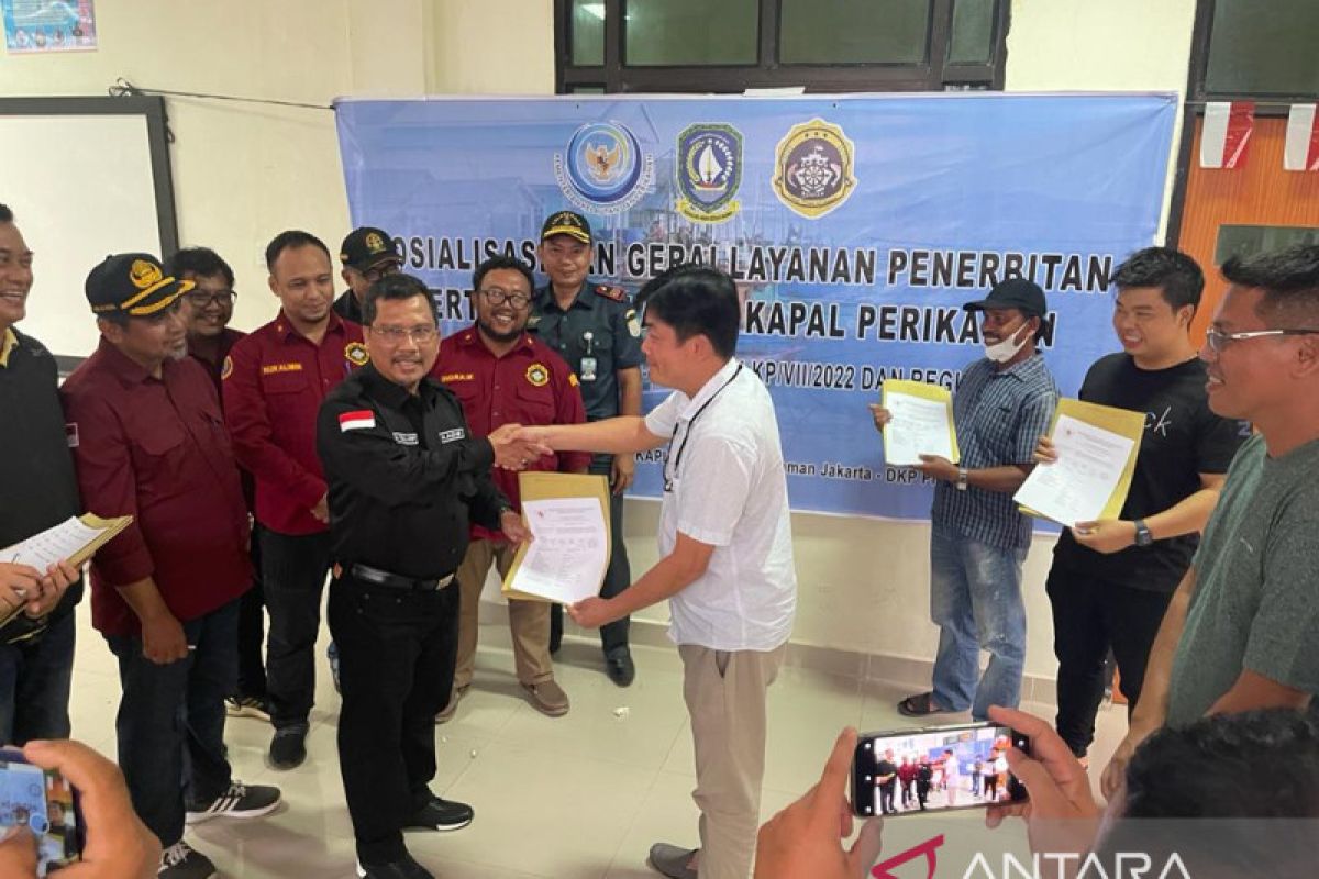 Ministry aids fishing boat licensing in Riau Islands