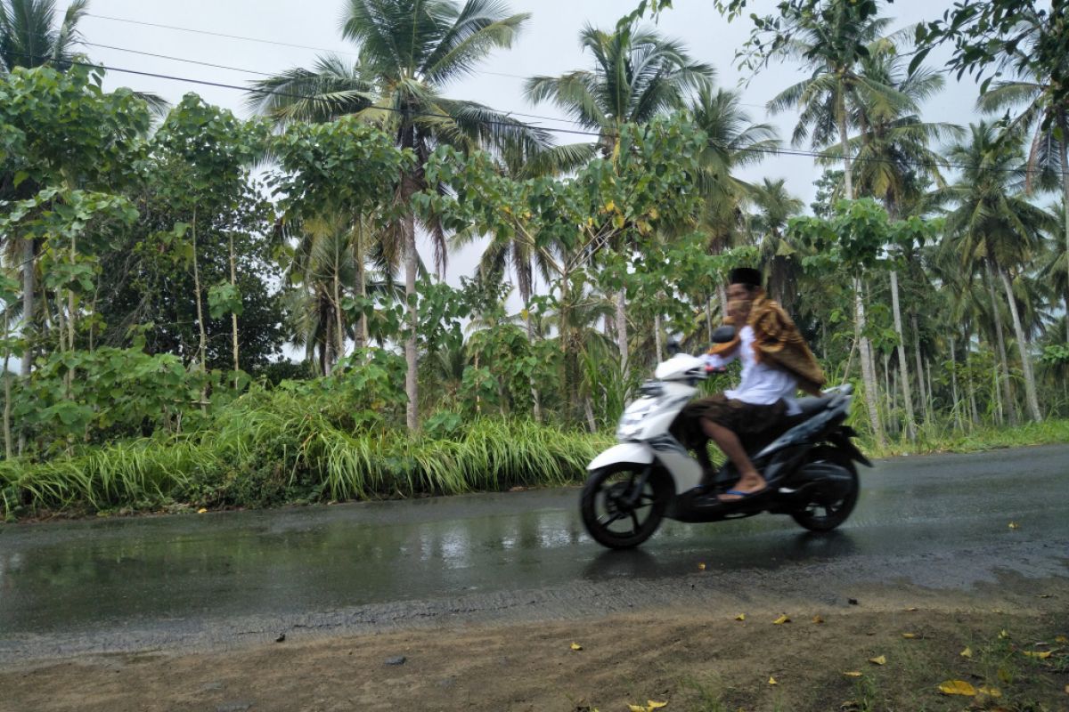 Wilayah NTB masih berpotensi hujan sedang hingga lebat