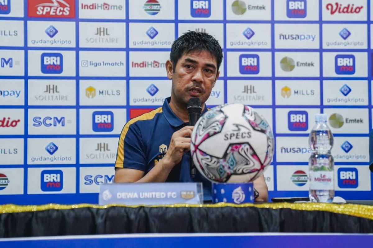 Liga 1 Indonesia - Pelatih Nil Maizar minta pemain Dewa United tak cepat puas diri