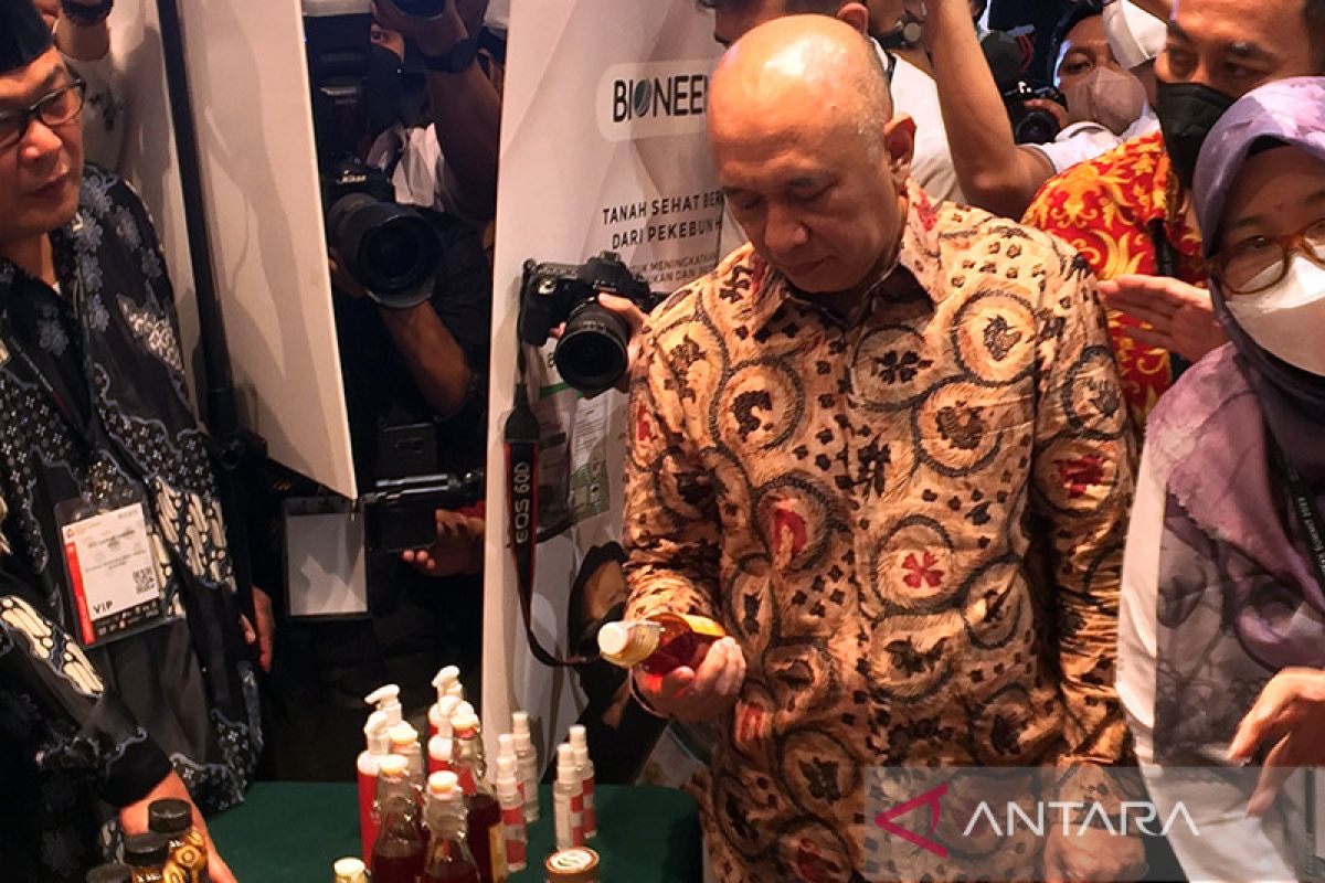 Teten: Petani sawit senang peroleh nilai tambah minyak makan merah