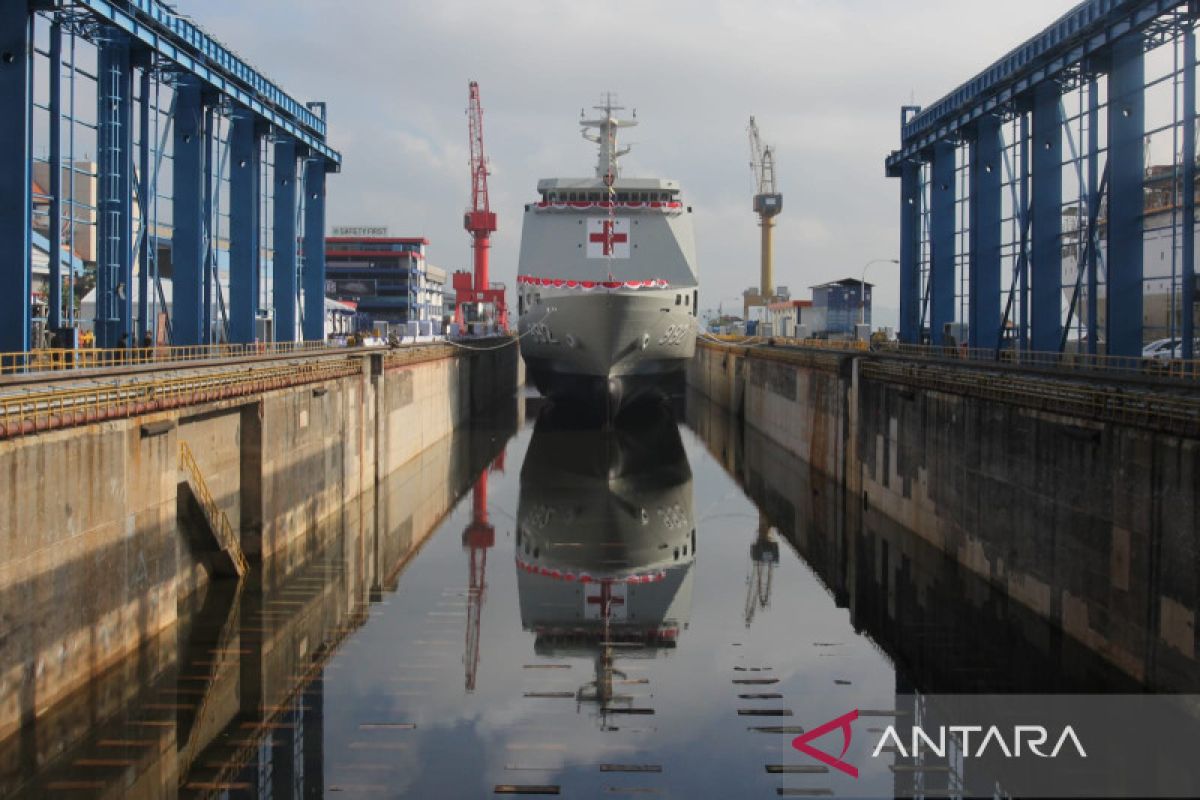 Kasal resmikan kapal bantu rumah sakit KRI dr. Radjiman Wedyodiningrat