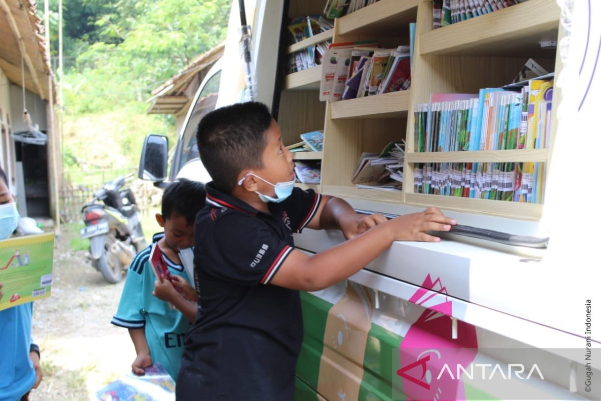 Cara Hyundai Motor dan GNI dorong kesadaran literasi anak