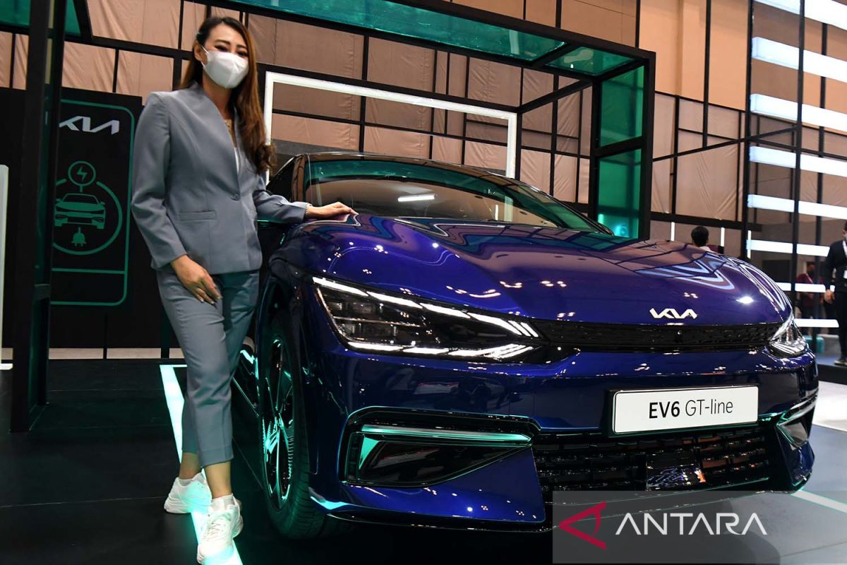 Inilah Deretan Mobil Listrik Yang Jadi Bintang Pameran Otomotif GIIAS ...