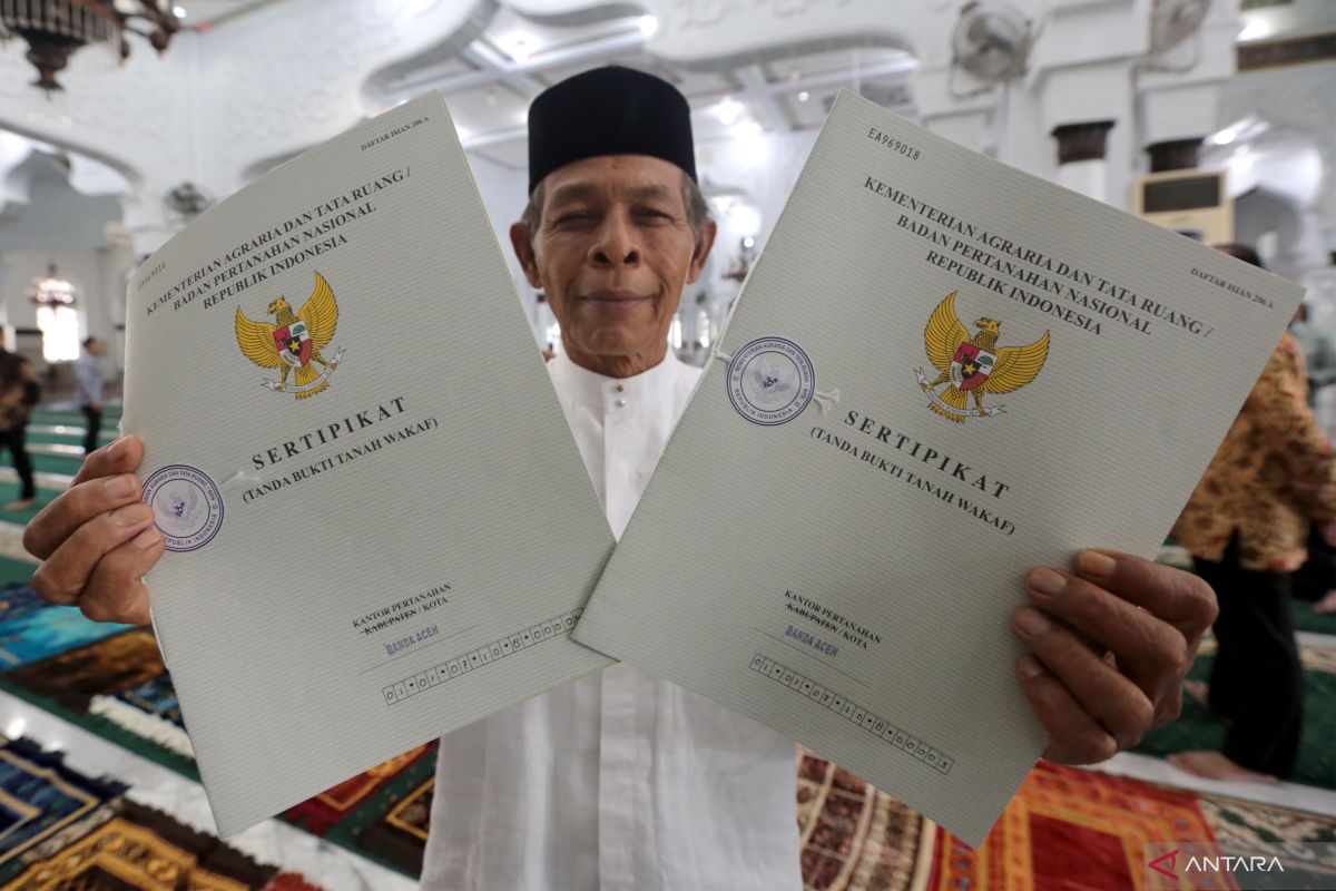 Indonesia to accelerate waqf land certification in 2025