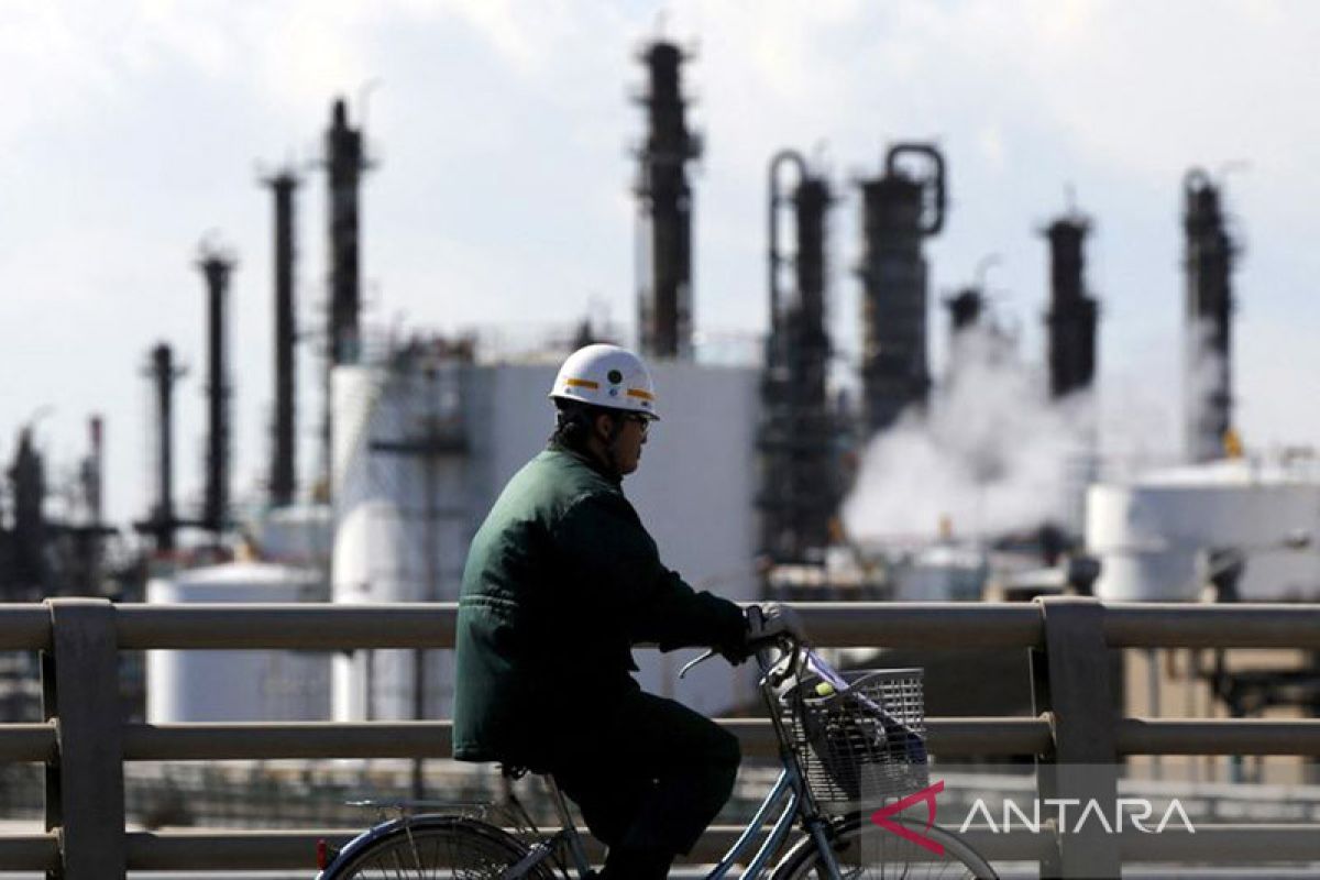 Ekonomi Jepang bangkit dari goncangan COVID, prospek global suram