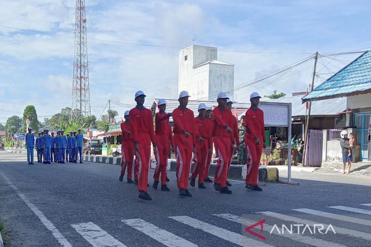 Sejumlah sekolah ikuti lomba gerak jalan Kodim 1012  Buntok