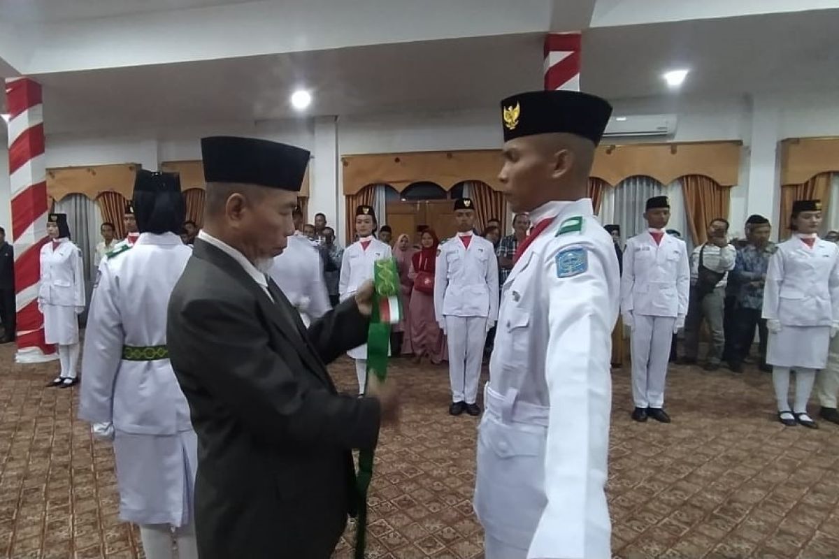 Paskibraka Merangin dikukuhkan di hadapan orang tua