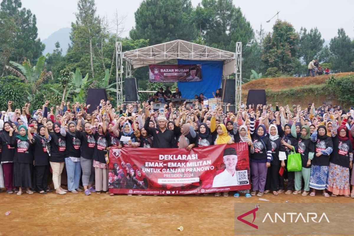 Sahabat Ganjar meriahkan hari kemerdekaan dengan jalan sehat di Bogor