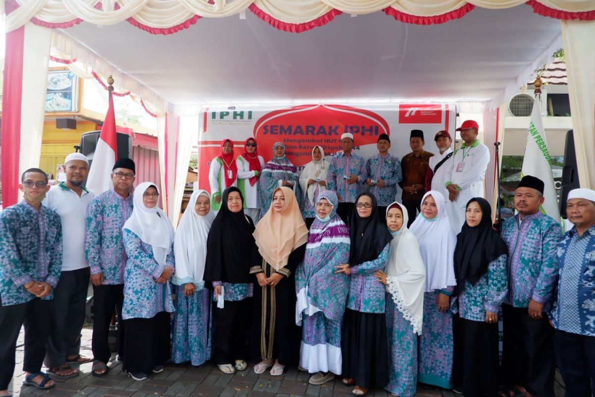 IPHI Kota Denpasar adakan donor darah dan Jalan Sehat HUT ke-77 RI