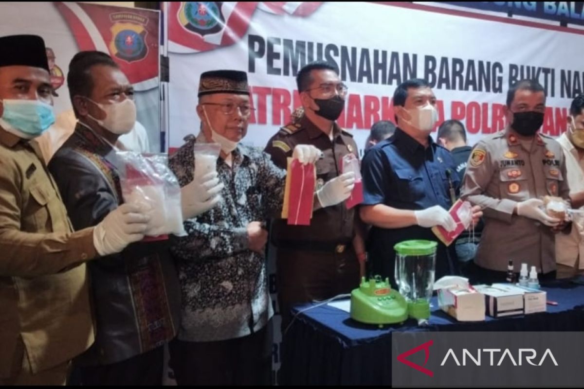 Polres Tanjungbalai musnahkan ratusan gram dan butir BB narkotika