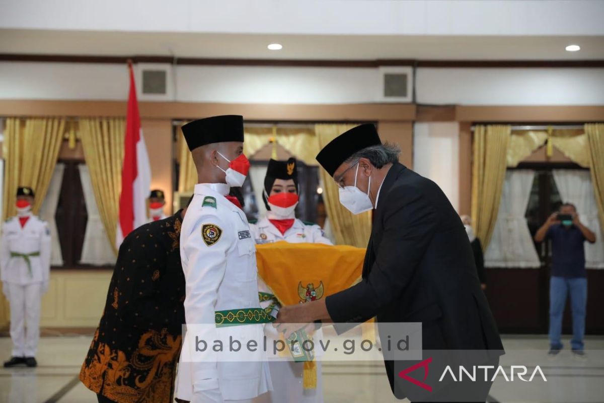 Pj Gubernur Kepulauan Bangka Belitung Ridwan Djamaluddin kukuhkan paskibraka tahun 2022
