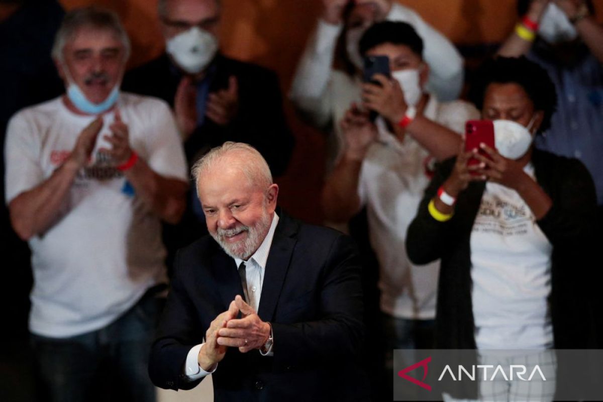 Jajak pendapat: Lula berpeluang ungguli Bolsonaro di pilpres Brazil