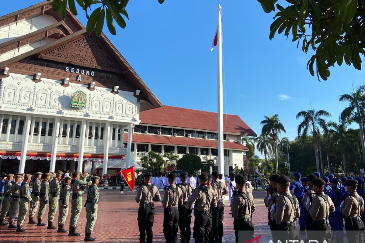 Pj Gubernur Aceh pimpin upacara peringatan HUT ke 77 Kemerdekaan RI